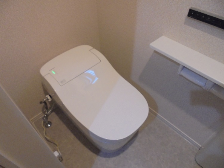 快適トイレ！アラウーノ＆コンパクト手洗器