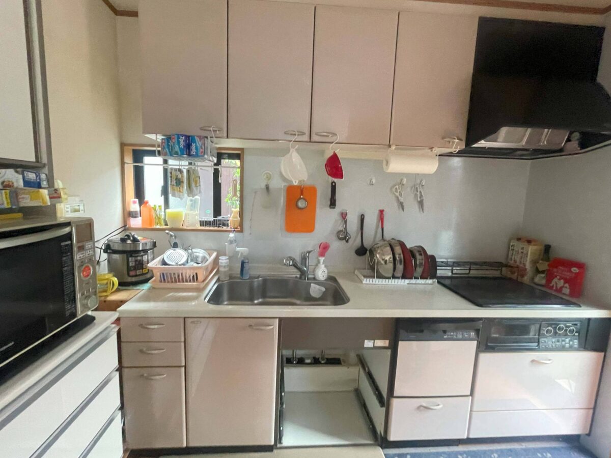 機能・サイズ・色味全てにこだわったセミオーダーキッチンへ♪