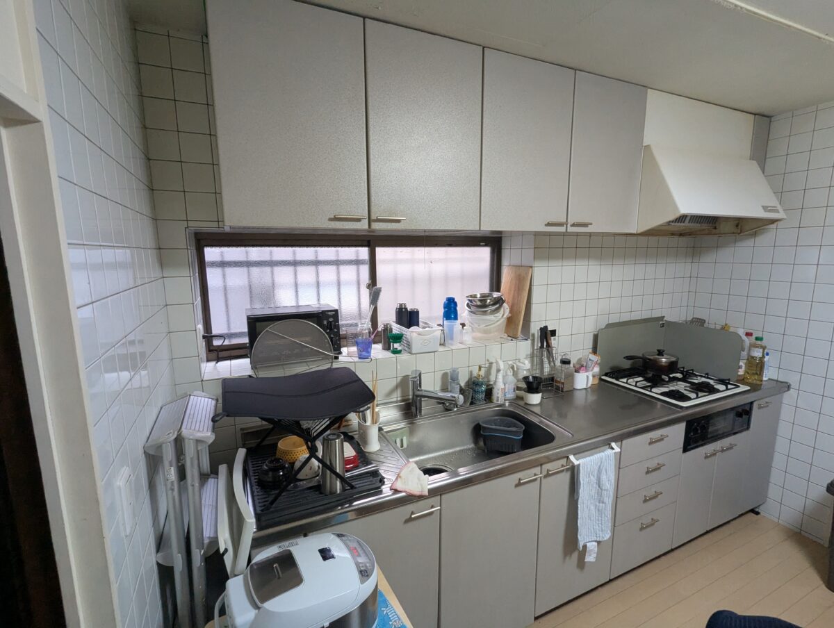 くすみカラーで素敵なキッチンに！ご家族皆で拘ったお気に入り空間♪