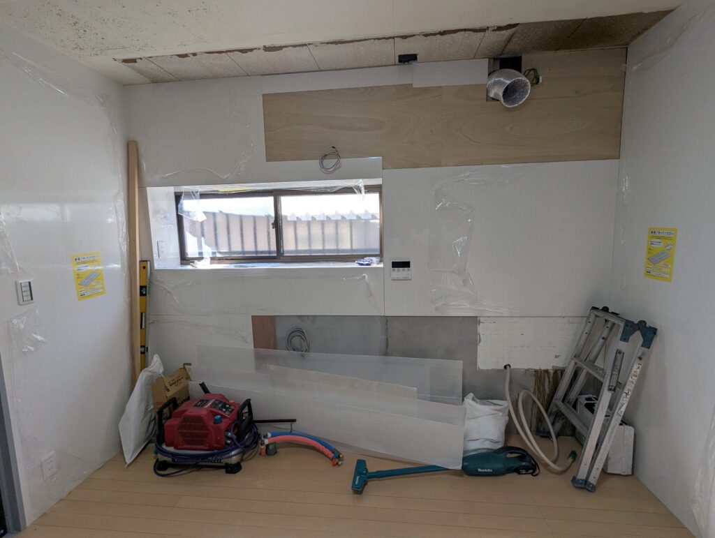 パネル貼り完了