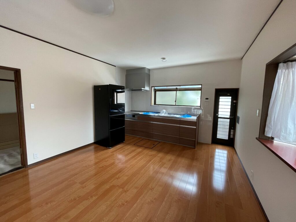 キッチン組み立て