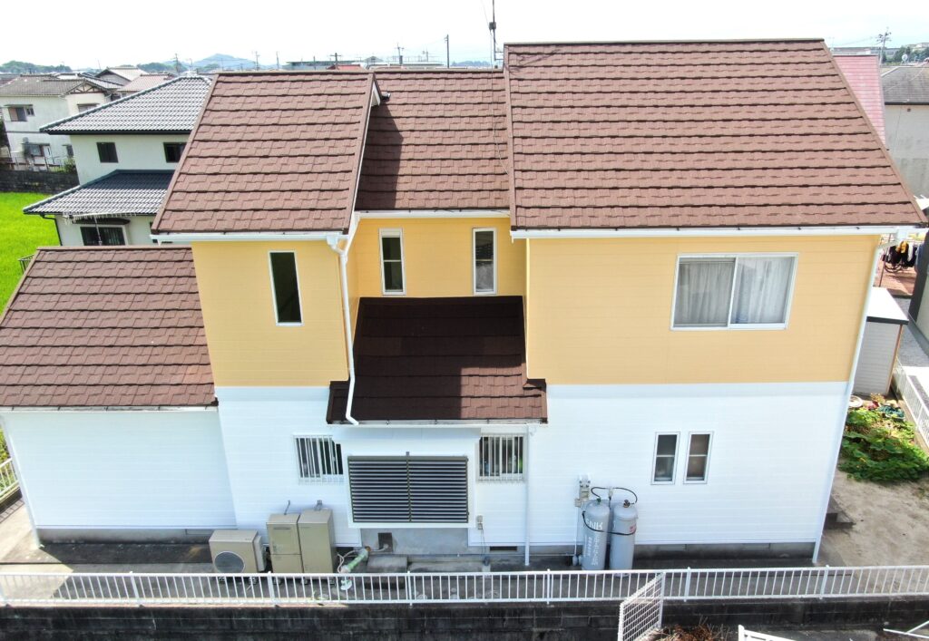 屋根のカバー工法、普及しています！