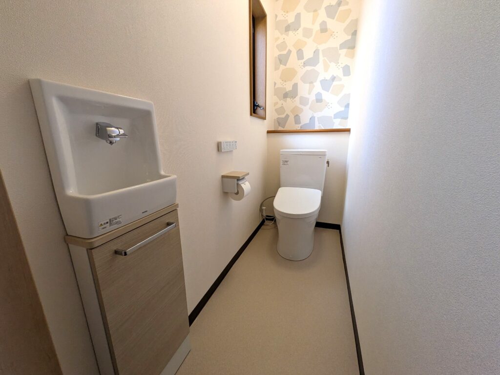 引き戸に取替え、開け閉めラクラク♪