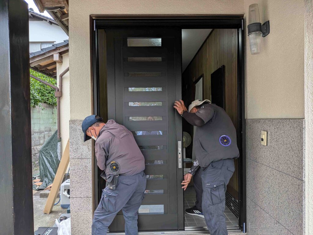新しい引戸取付