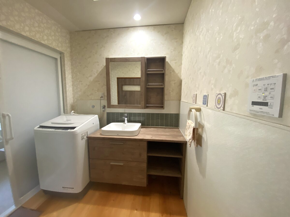 ショールームがそのままお家に！一目惚れのTOTOドレーナ洗面台